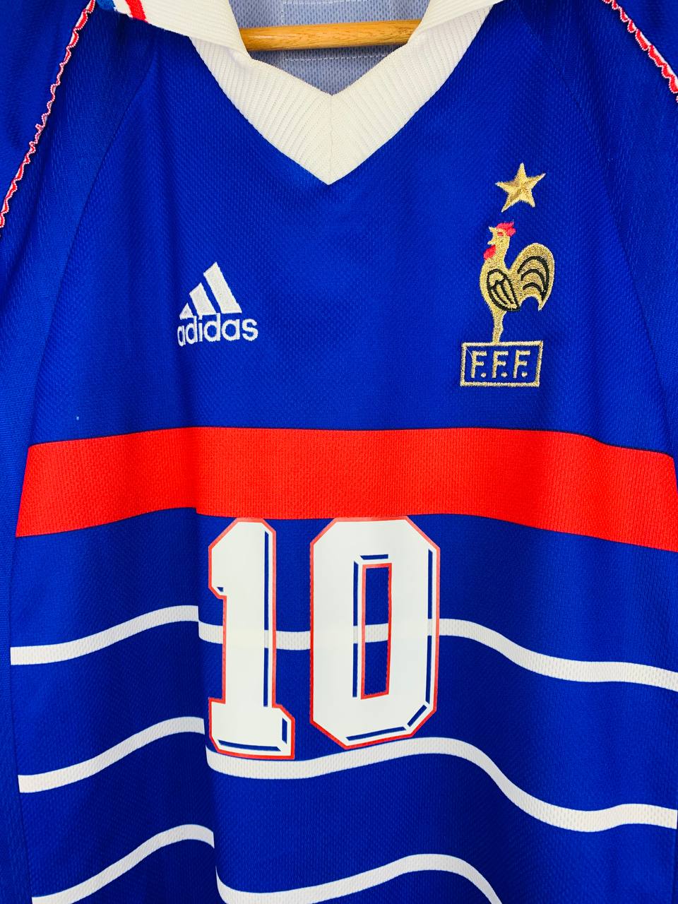 FRANCE 1998/2000 HOME SHIRT #10 ZIDANE