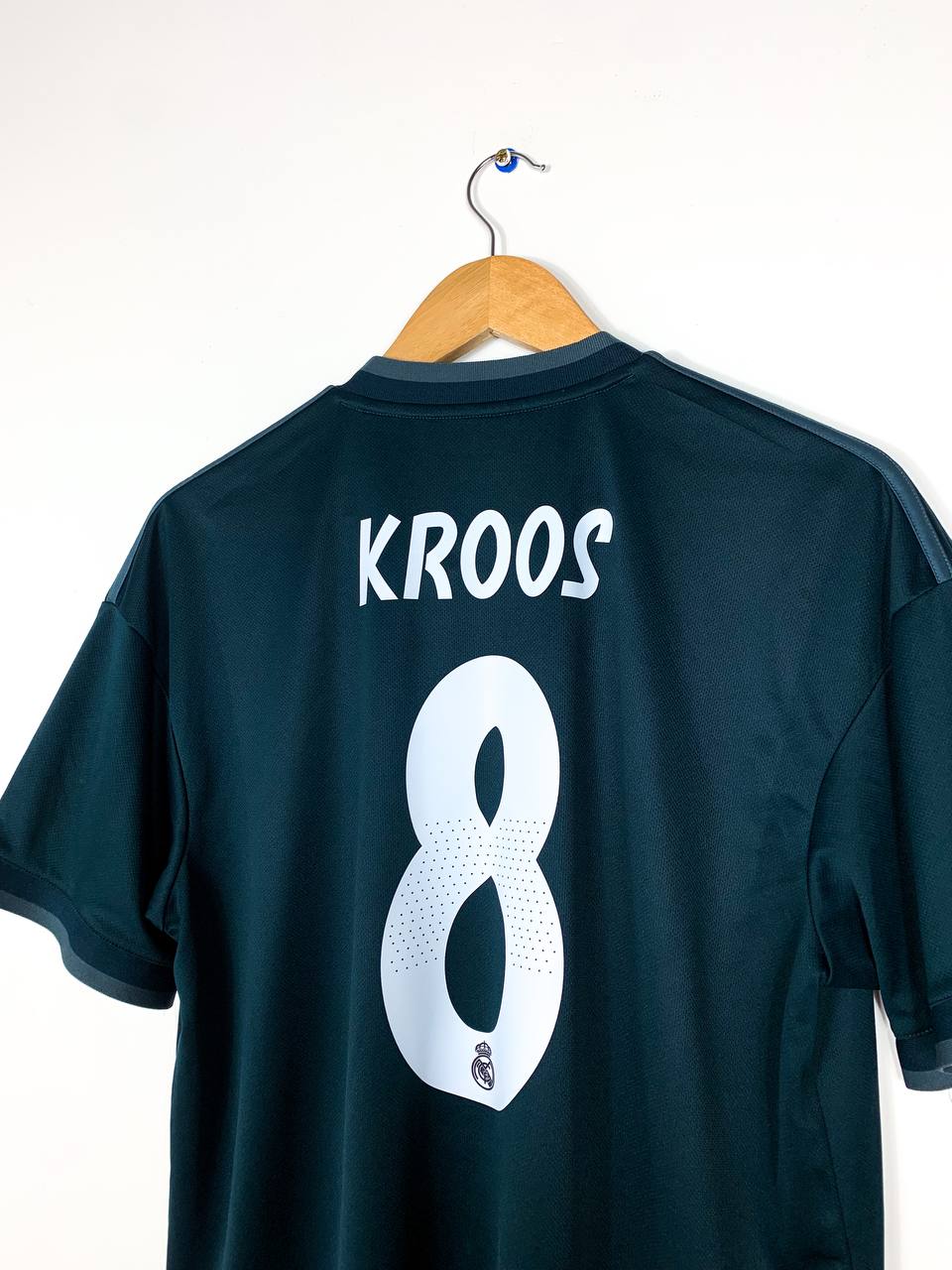 REAL MADRID 2018/2019 AWAY SHIRT #8 KROOS