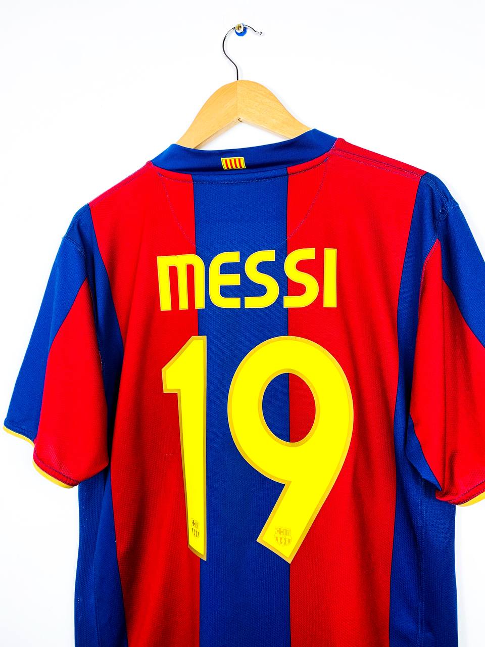 BARCELONA 2007/2008 HOME SHIRT #19 MESSI