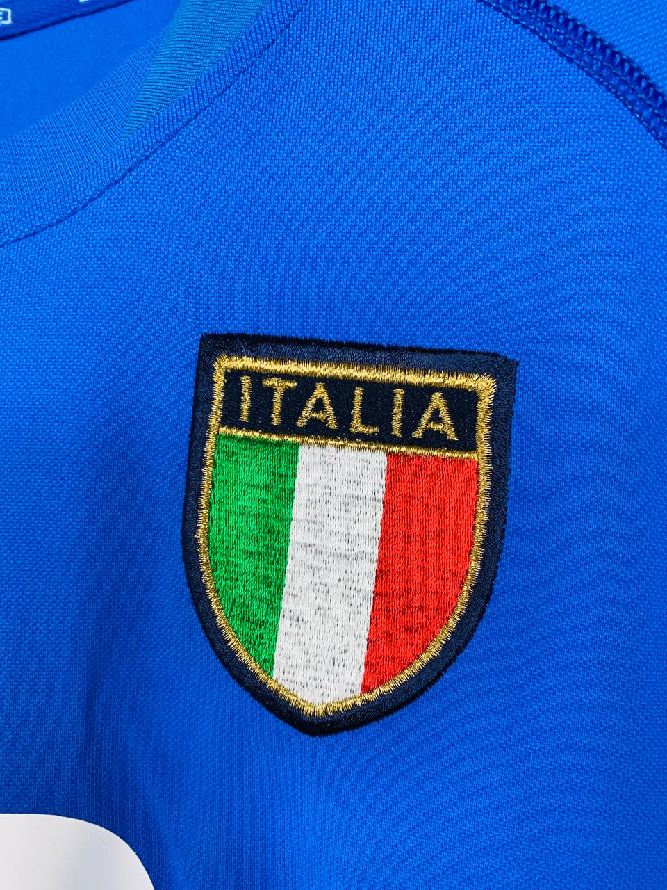 ITALY 2000/2001 HOME SHIRT #20 TOTTI