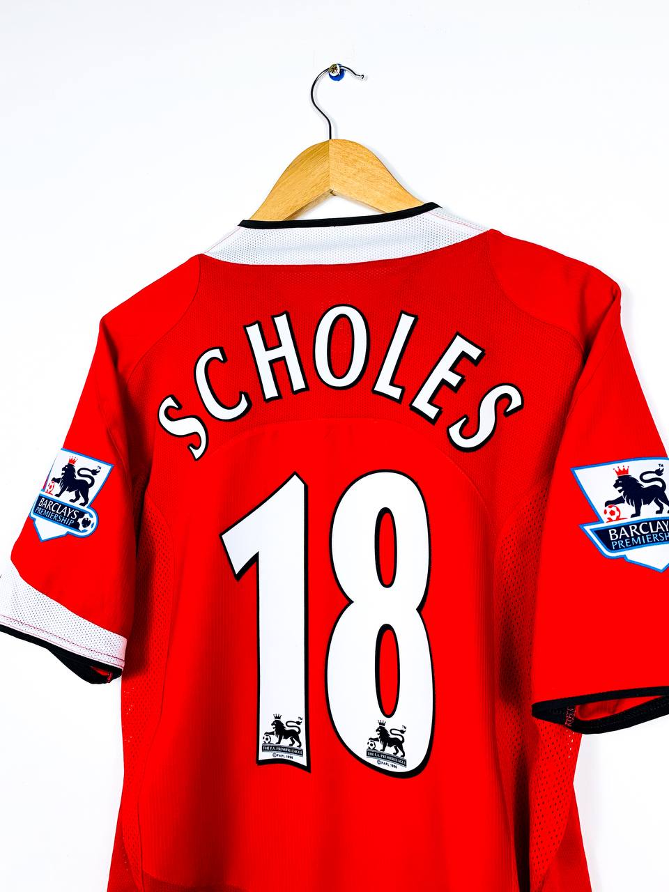 MANCHESTER UNITED 2004/2006 HOME SHIRT #18 SCHOLES