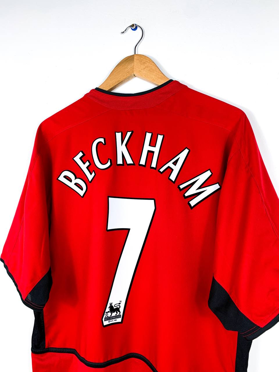 MANCHESTER UNITED 2002/2004 HOME SHIRT #7 BECKHAM