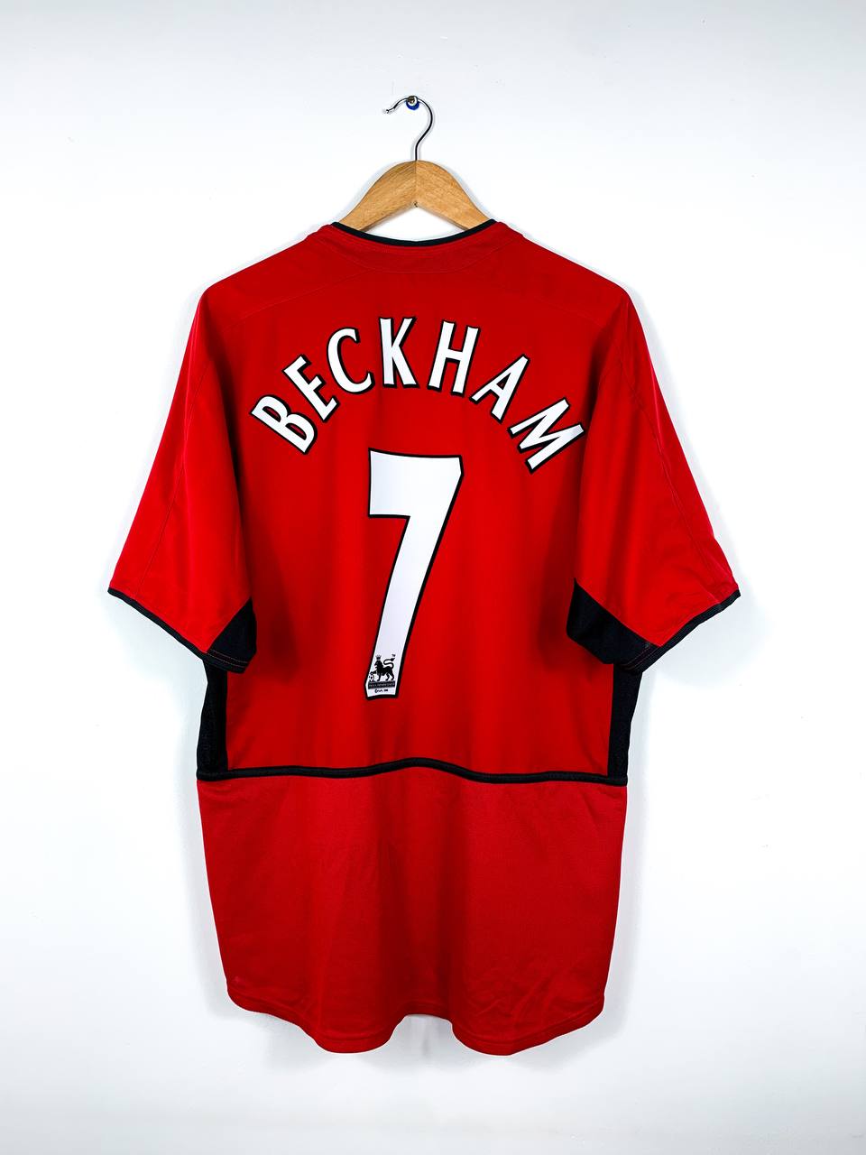 MANCHESTER UNITED 2002/2004 HOME SHIRT #7 BECKHAM