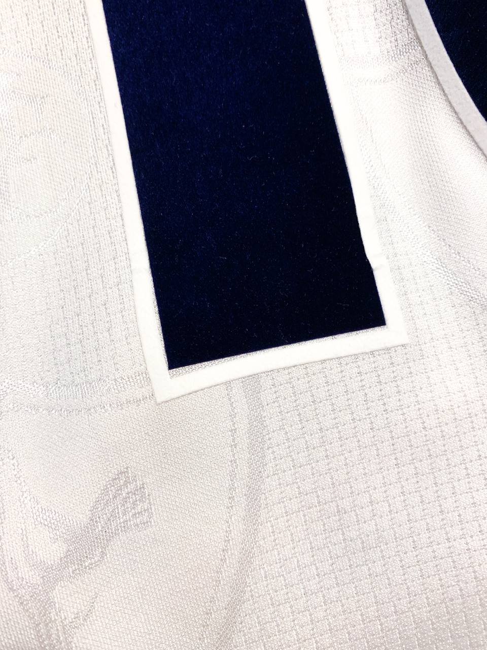 TOTTENHAM HOTSPUR 1995/1997 HOME SHIRT #10 SHERINGHAM