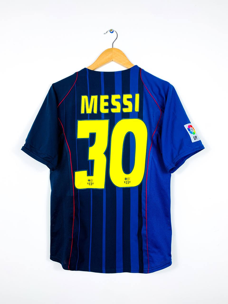 BARCELONA 2004/2005 AWAY SHIRT #30 MESSI