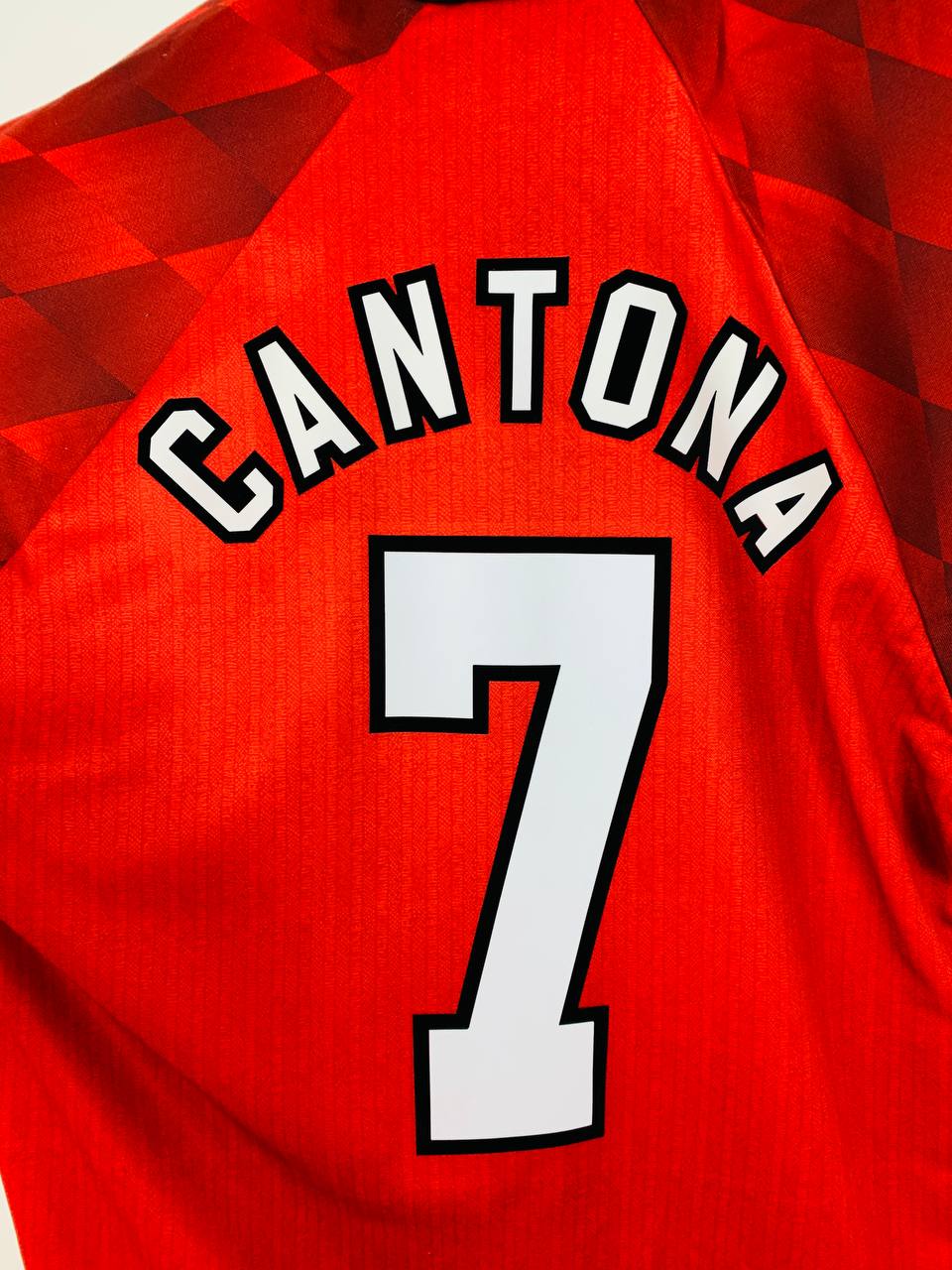 MANCHESTER UNITED 1996/1998 HOME SHIRT #7 CANTONA [M]