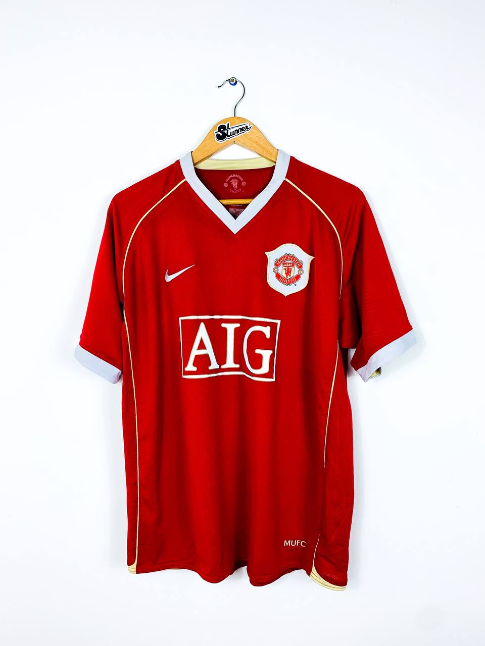 MANCHESTER UNITED 2006/2007 HOME SHIRT #16 CARRICK