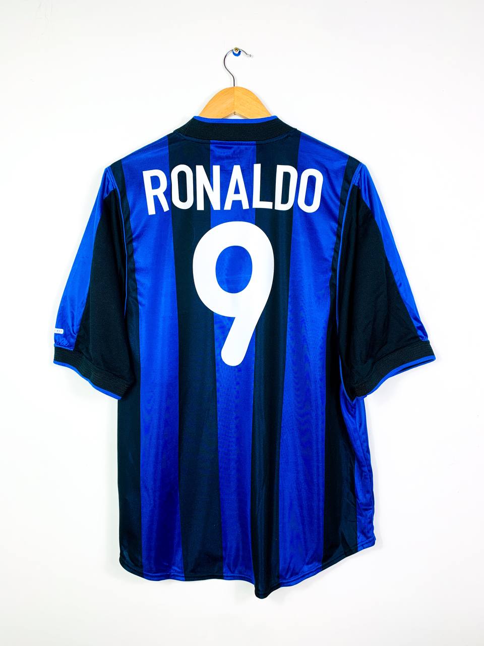 INTER MILAN 2000/2001 HOME SHIRT #9 RONALDO