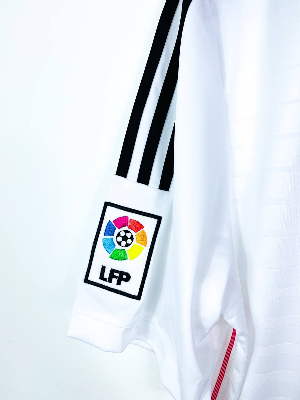 REAL MADRID 2014/2015 HOME SHIRT *BNWT* #7 RONALDO [XL]