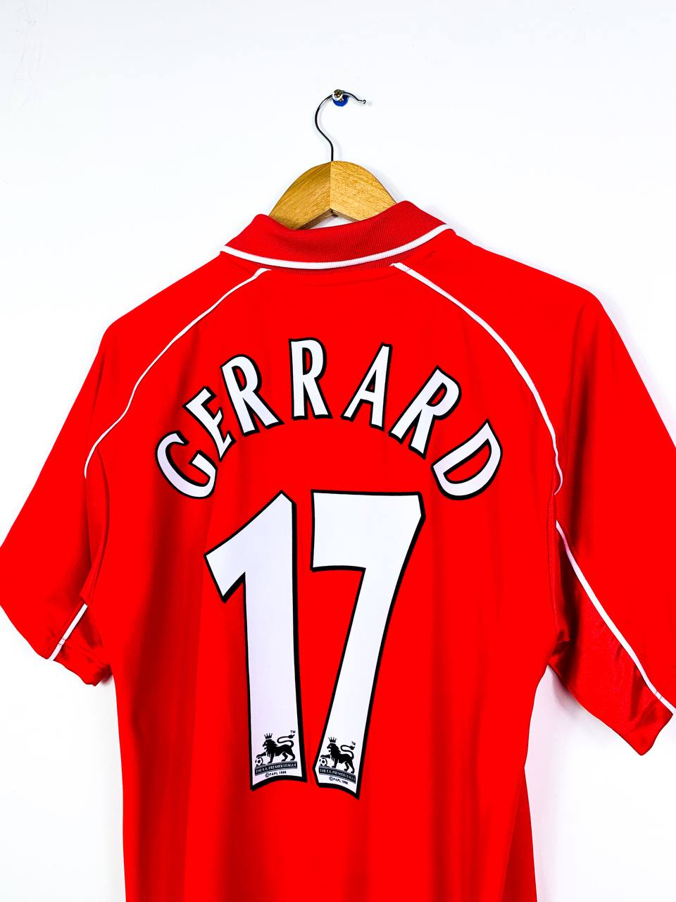LIVERPOOL 2000/2002 HOME SHIRT #17 GERRARD [S]