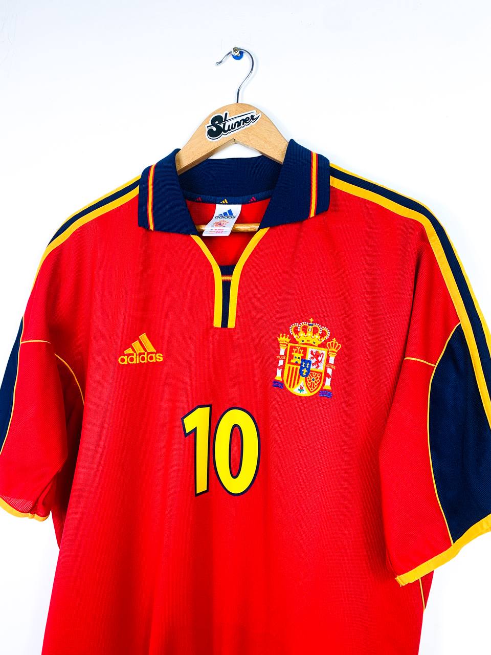 SPAIN 2000/2002 HOME SHIRT #10 RAUL