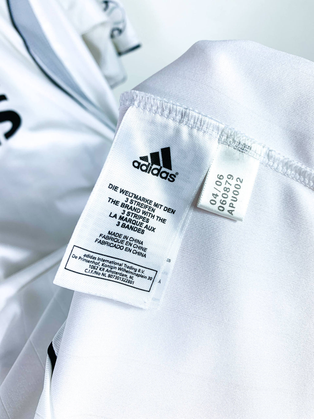 REAL MADRID 2006/2007 HOME SHIRT #23 BECKHAM [XL]