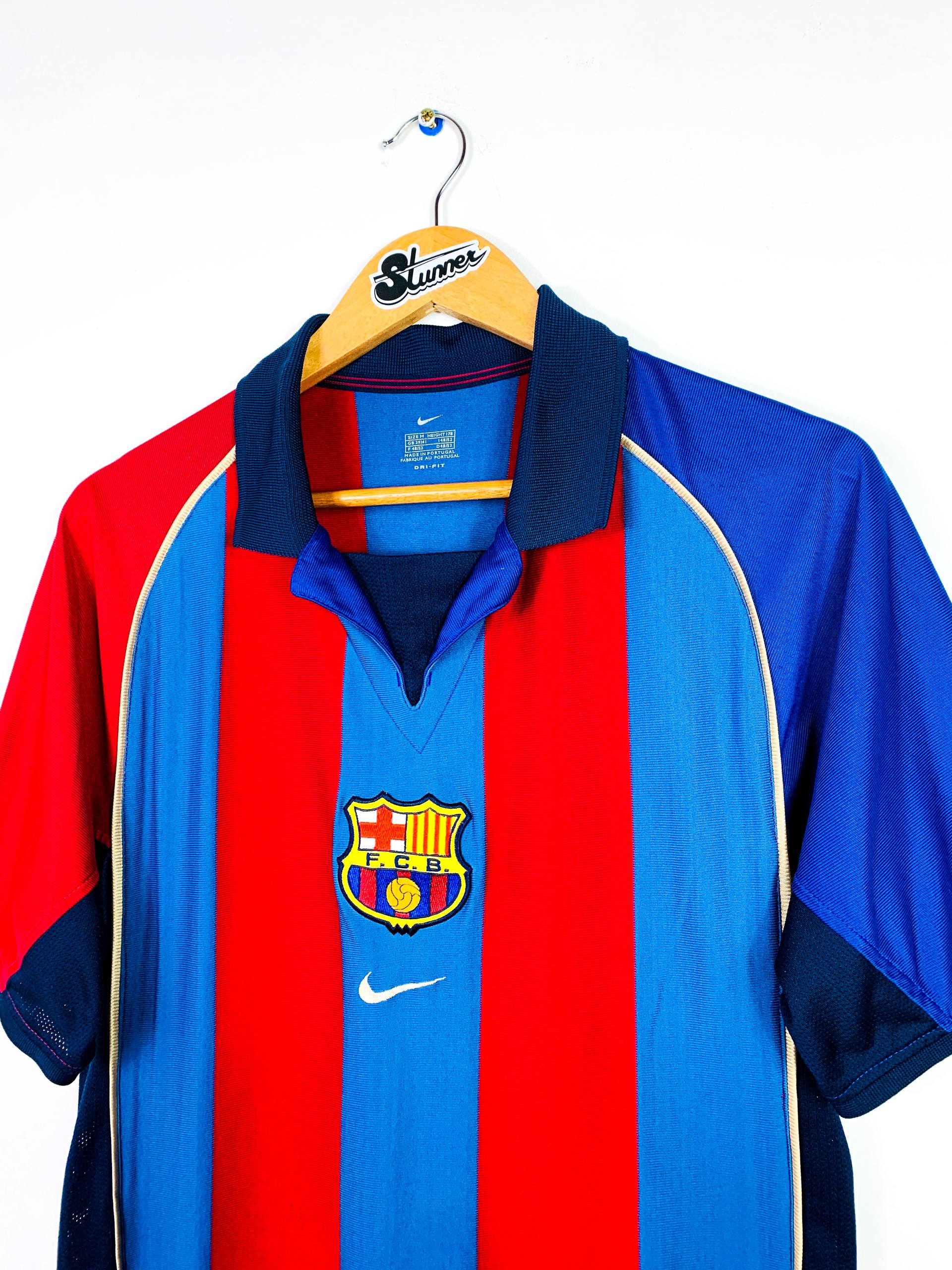 BARCELONA 2001/2002 HOME SHIRT #6 XAVI [M]