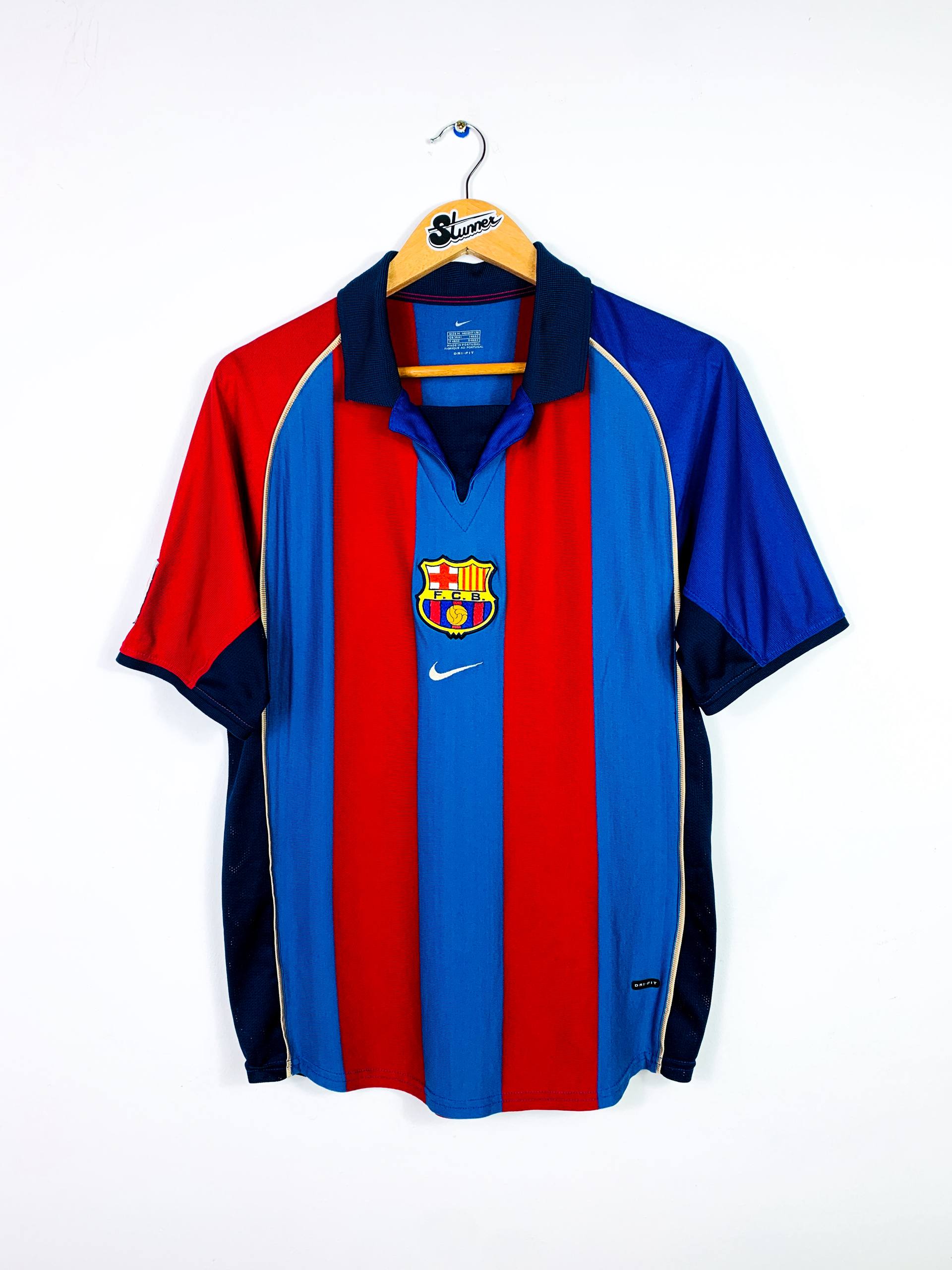 BARCELONA 2001/2002 HOME SHIRT #6 XAVI [M]