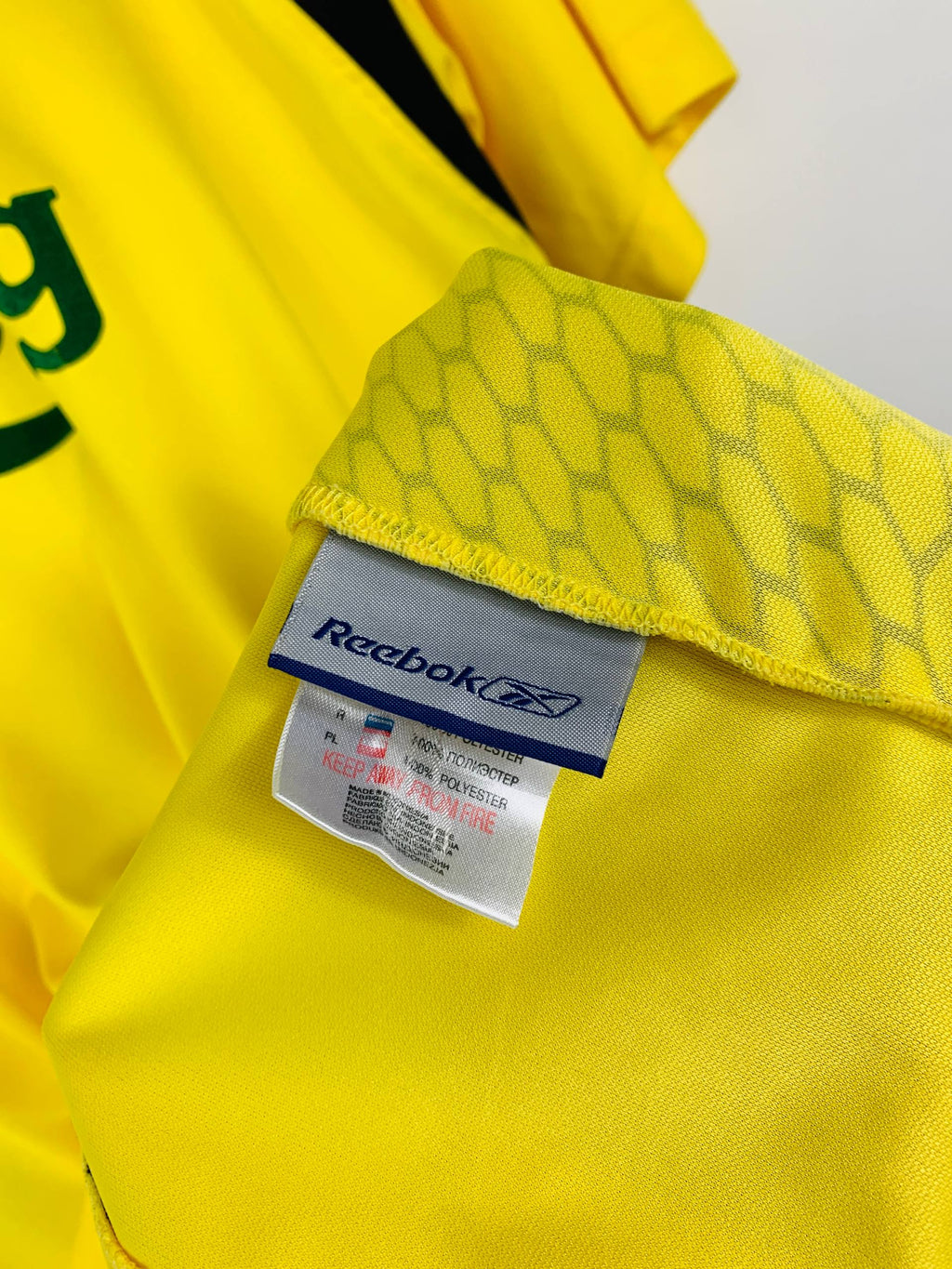 LIVERPOOL 2004/2006 AWAY SHIRT #9 CISSE [M]