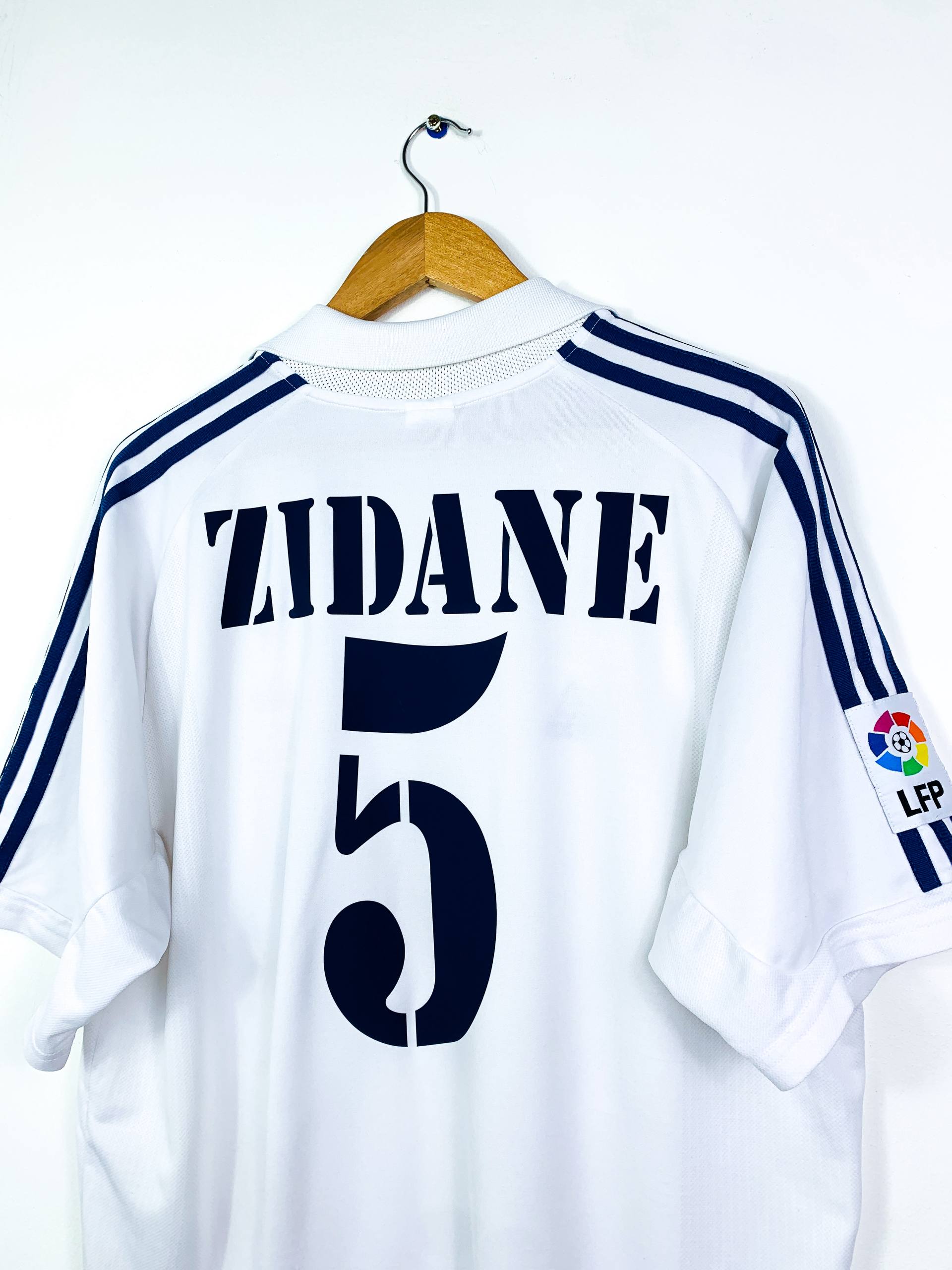 REAL MADRID 2001/2002 HOME SHIRT #5 ZIDANE [L]