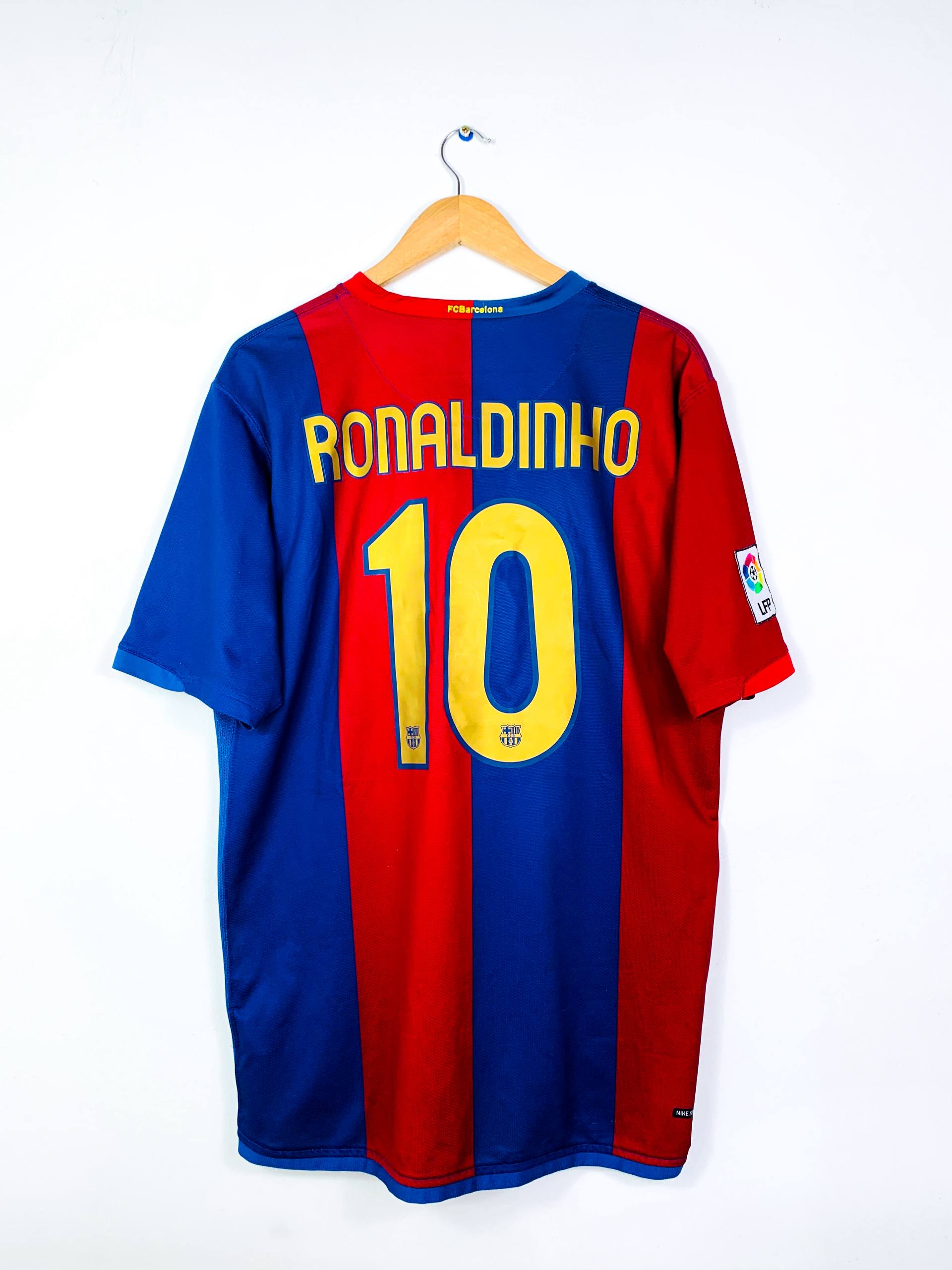 BARCELONA 2006/2007 HOME SHIRT #10 RONALDINHO [XL]