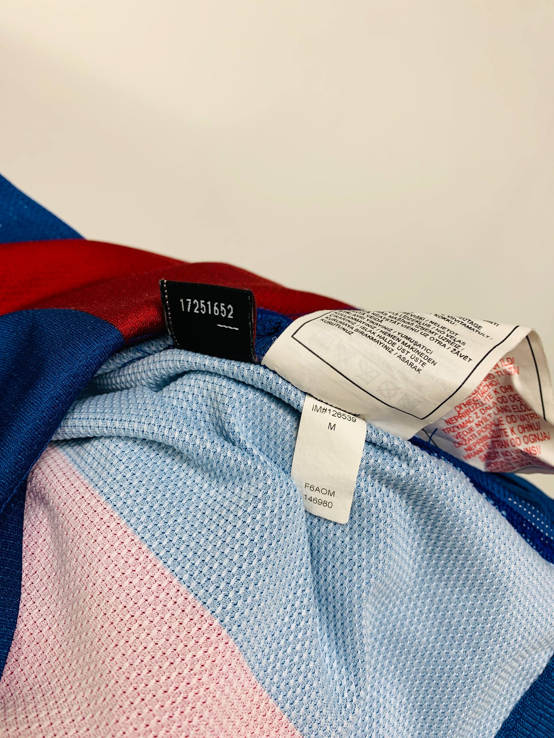BARCELONA 2006/2007 HOME SHIRT #19 MESSI [M]