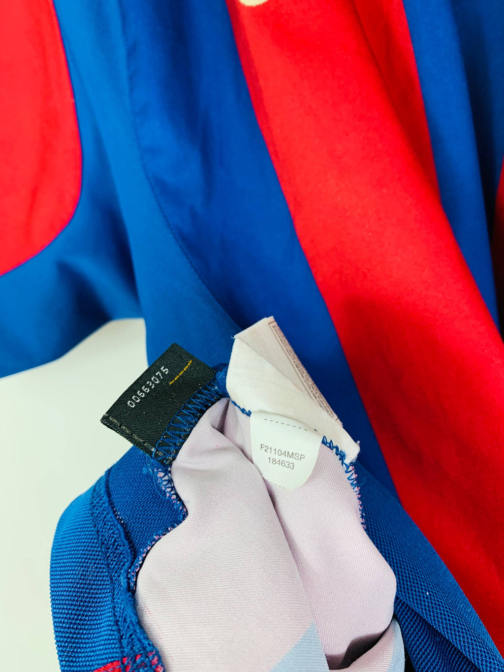 BARCELONA 2002/2003 HOME SHIRT #5 PUYOL [M]
