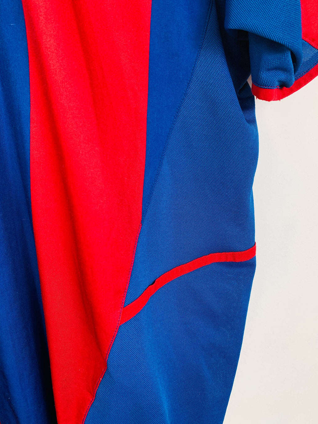 BARCELONA 2002/2003 HOME SHIRT #5 PUYOL [M]