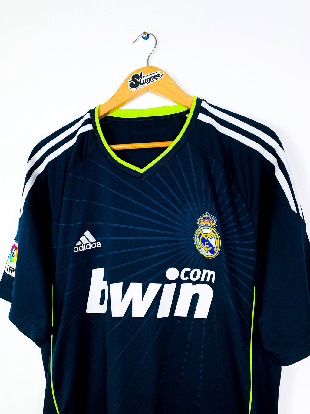 REAL MADRID 2010/2011 AWAY SHIRT #7 RONALDO [M/L]