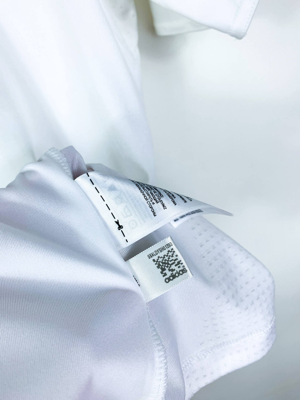 REAL MADRID 2008/2009 HOME SHIRT [M]