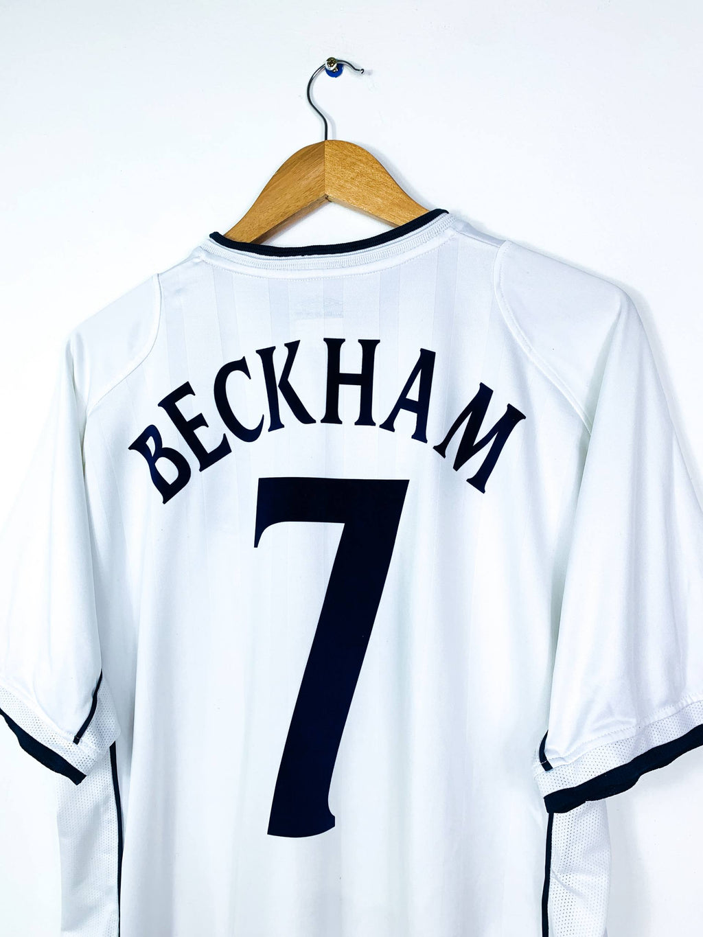 ENGLAND 2001/2003 HOME SHIRT #7 BECKHAM [XL]