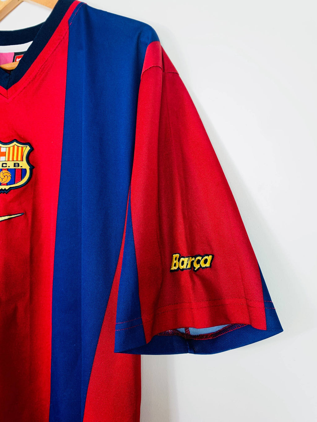 BARCELONA 1998/2000 HOME SHIRT *BASIC* #4 GUARDIOLA [L]