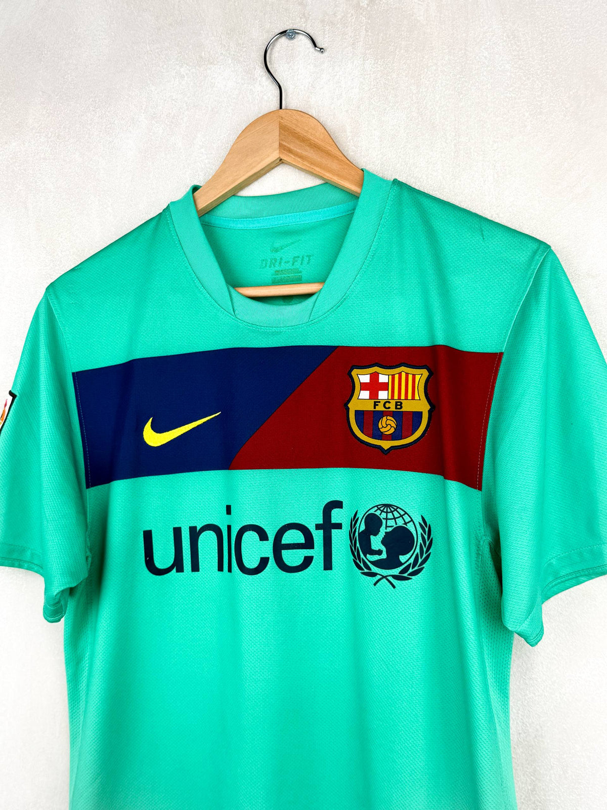 BARCELONA 2010/2011 AWAY SHIRT #10 MESSI [S]