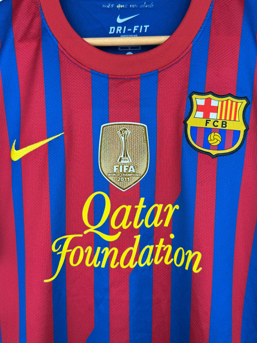 BARCELONA 2011/2012 HOME SHIRT #4 FABREGAS [M]