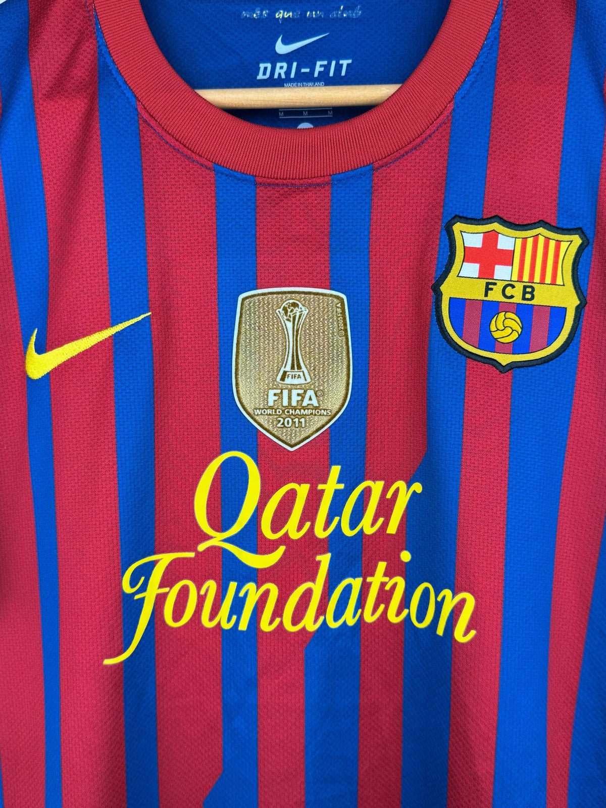 BARCELONA 2011/2012 HOME SHIRT #4 FABREGAS [M]