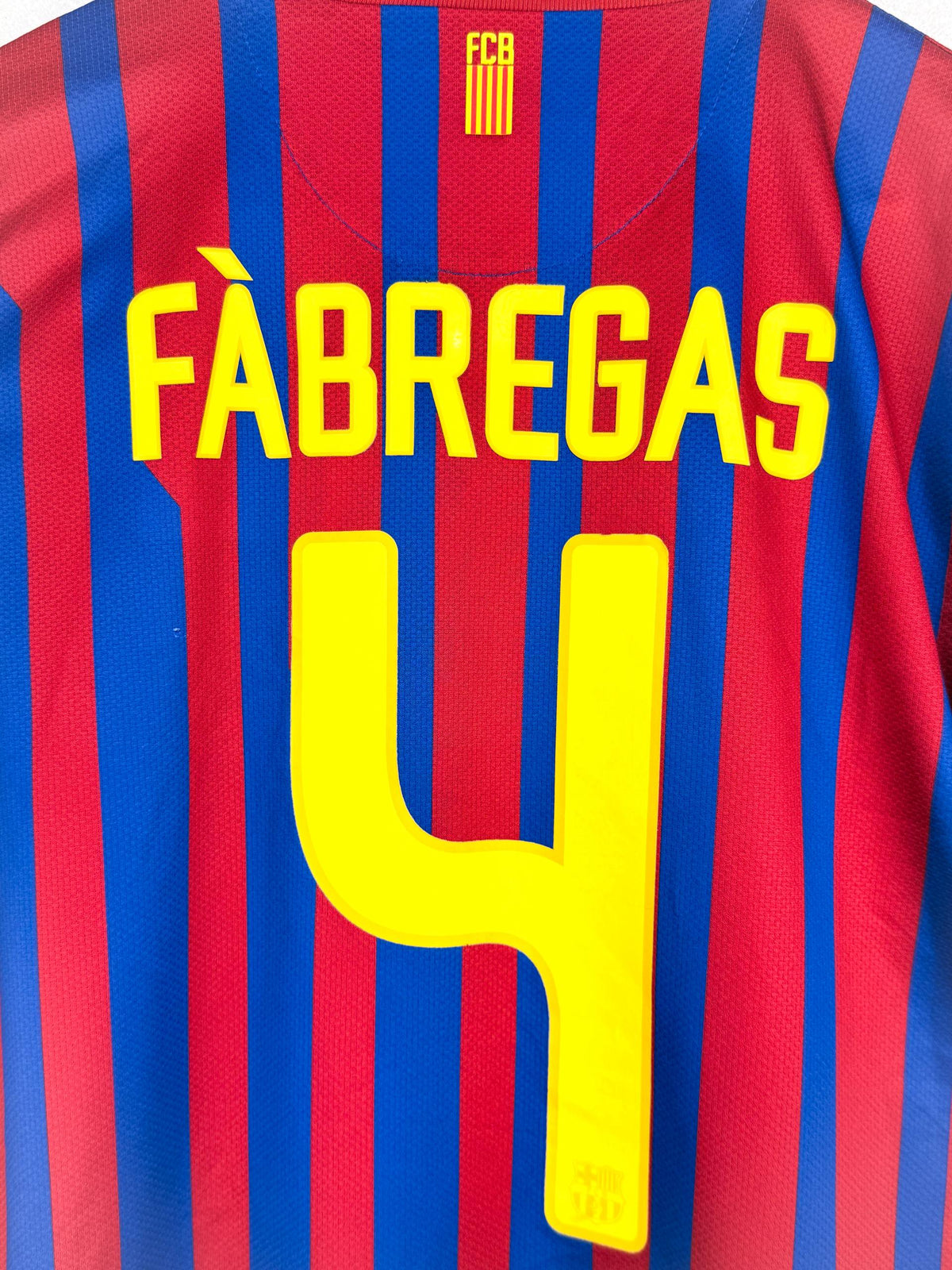 BARCELONA 2011/2012 HOME SHIRT #4 FABREGAS [M]