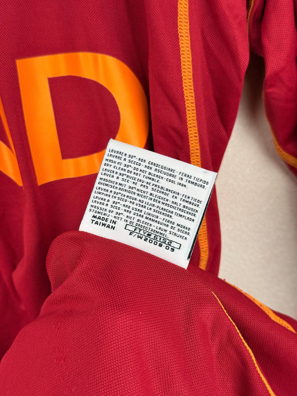 AS ROMA 2008/2009 HOME SHIRT #9 VUCINIC *L/S* [S]