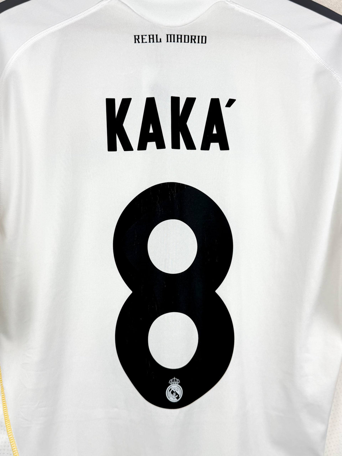 REAL MADRID 2009/2010 HOME SHIRT #8 KAKA [L]