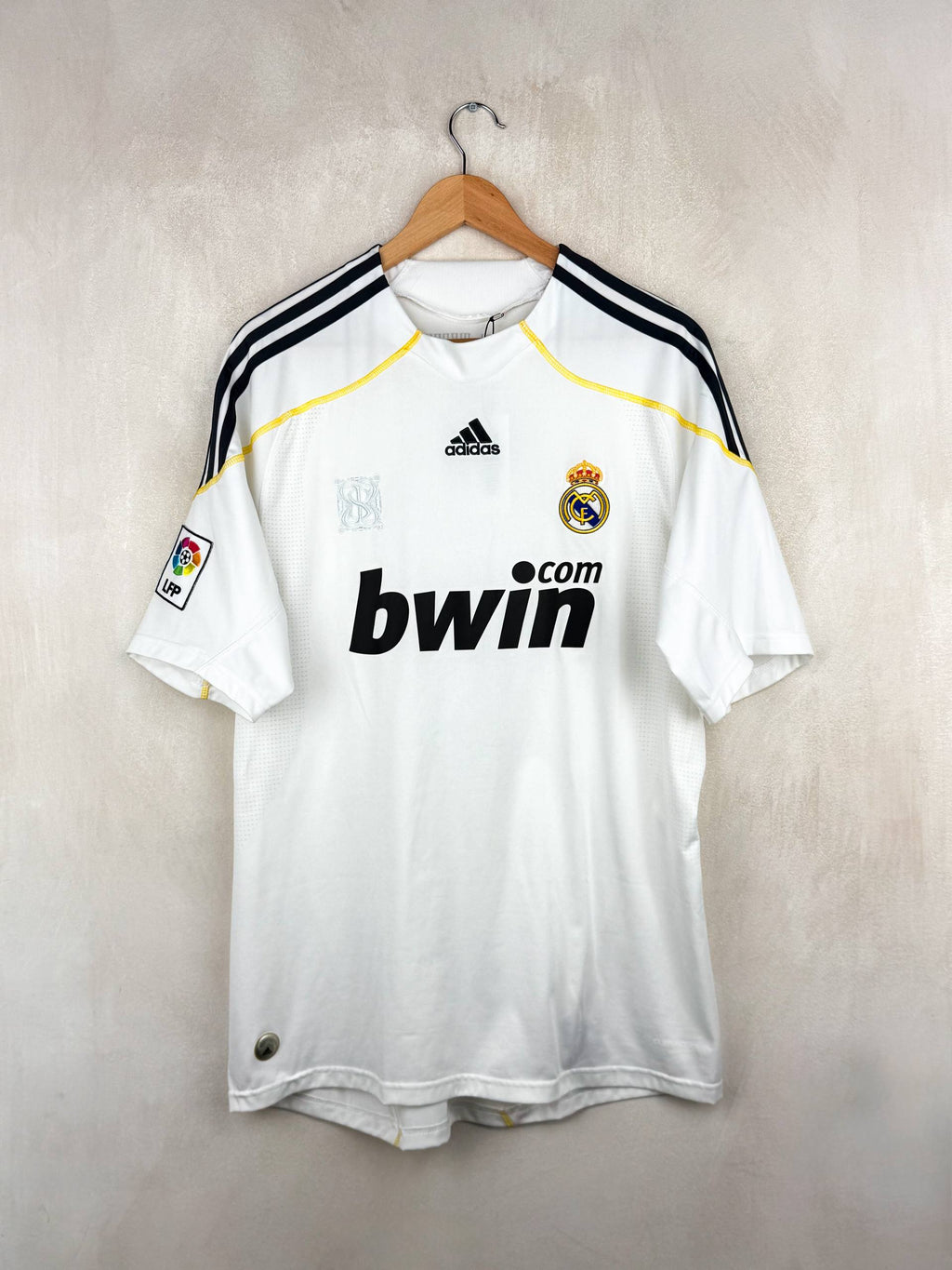 REAL MADRID 2009/2010 HOME SHIRT #8 KAKA [L]
