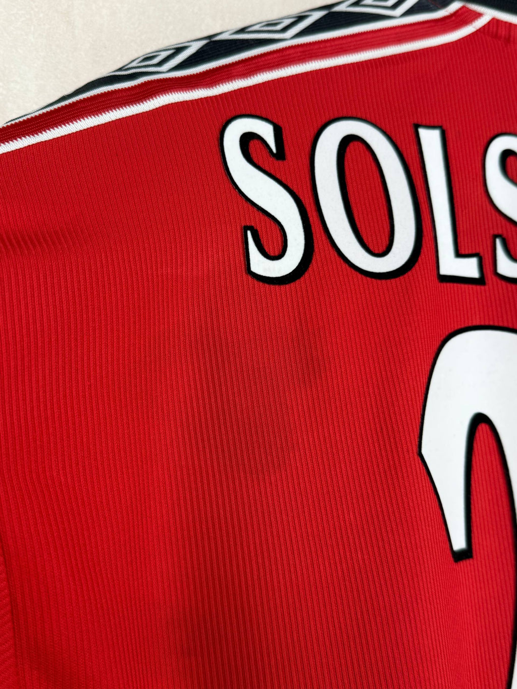 MANCHESTER UNITED 1998/2000 HOME SHIRT #20 SOLSKJAER [XL]