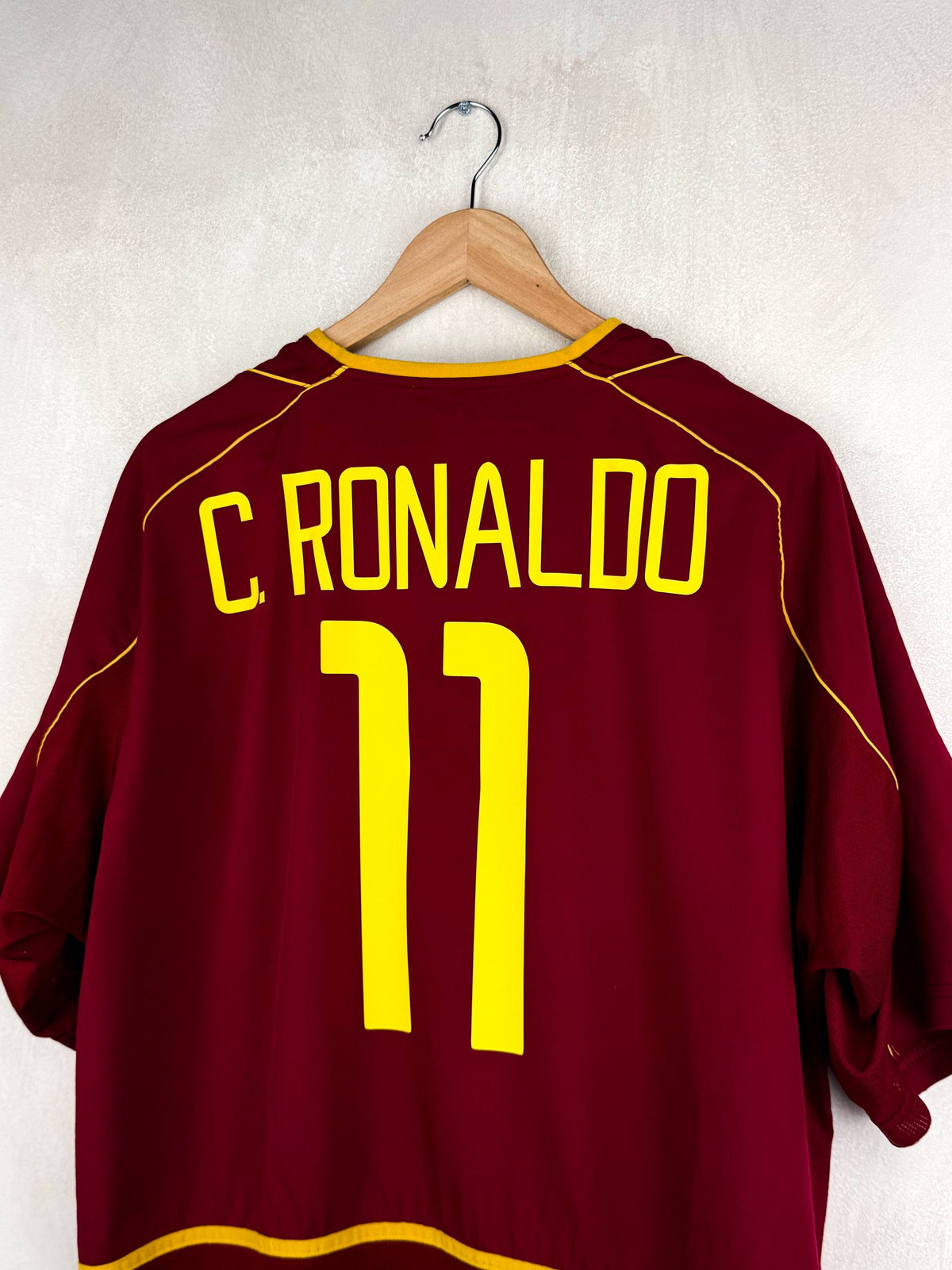 PORTUGAL 2002/2004 HOME SHIRT #11 C.RONALDO [XL]