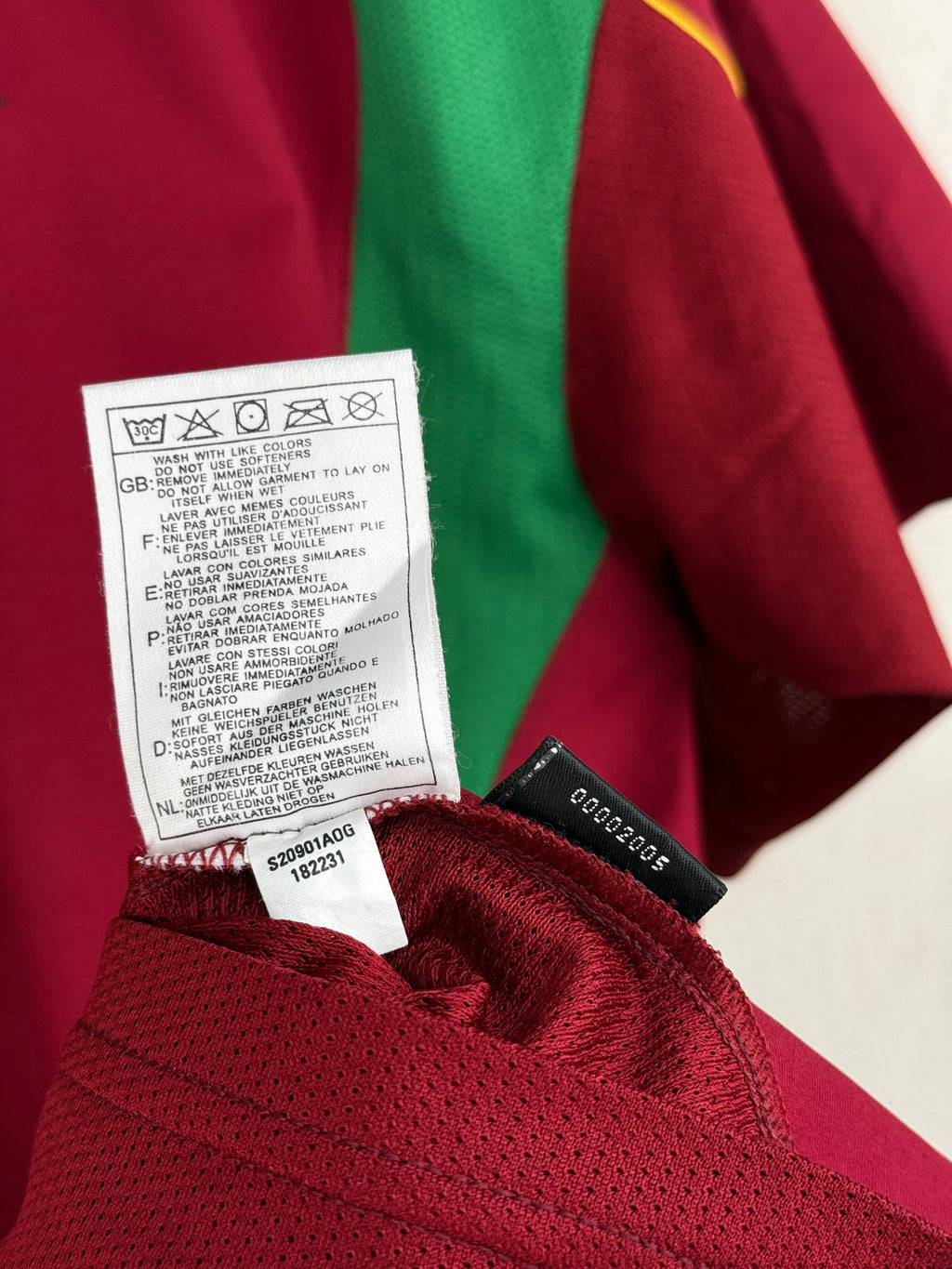 PORTUGAL 2002/2004 HOME SHIRT #11 C.RONALDO [XL]
