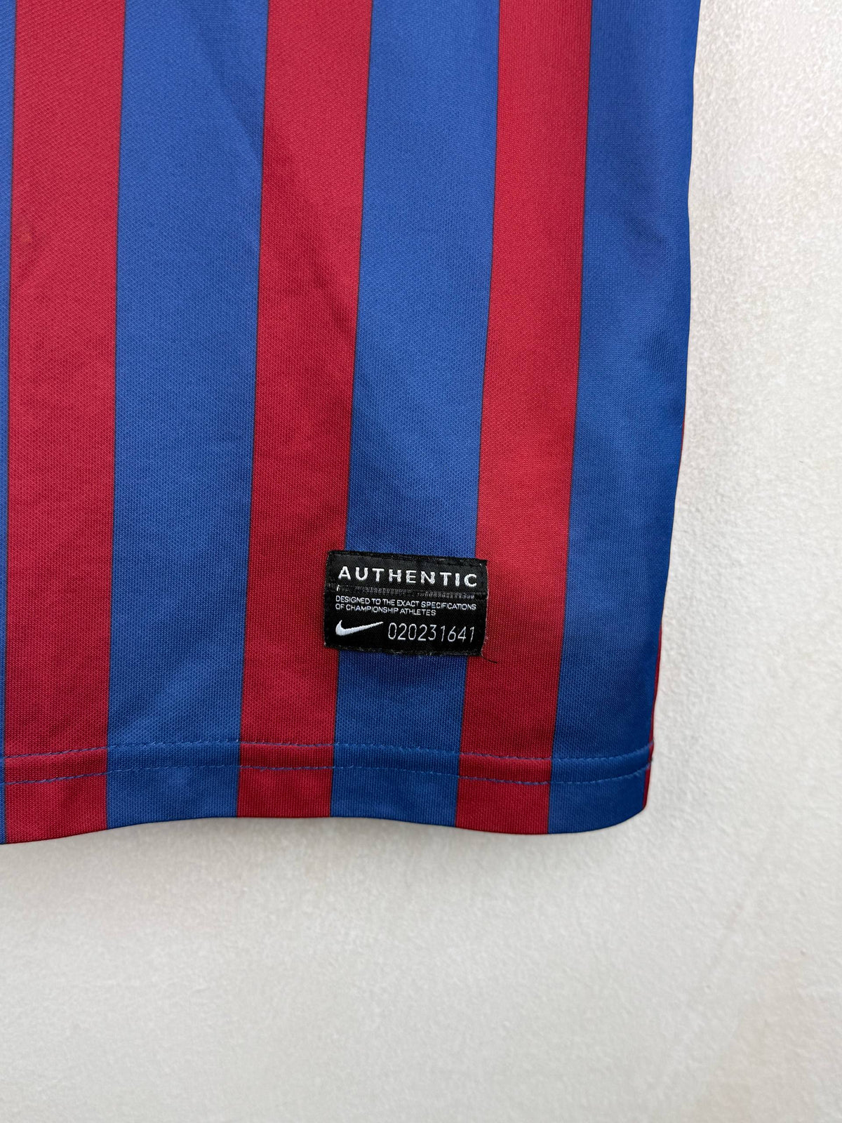 BARCELONA 2011/2012 *BASIC* HOME SHIRT #10 MESSI [M]