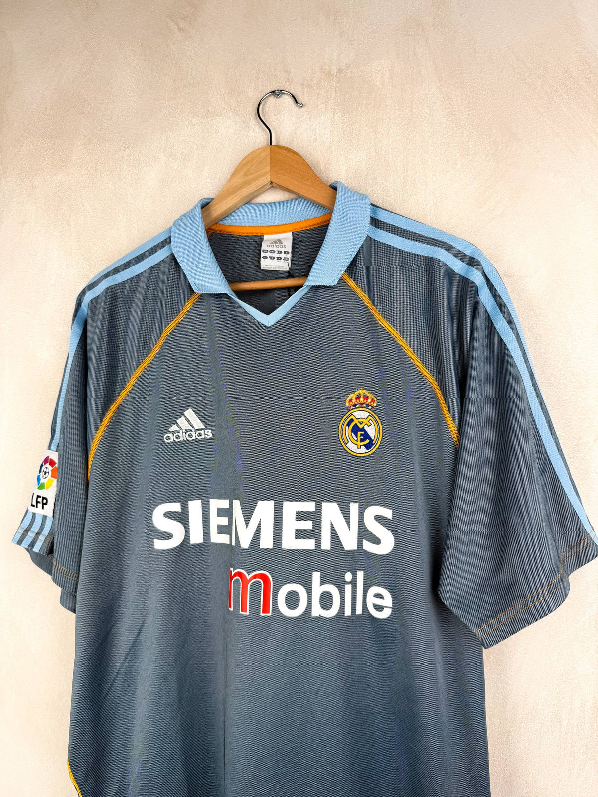 REAL MADRID 2003/2004 THIRD SHIRT #23 BECKHAM [L]