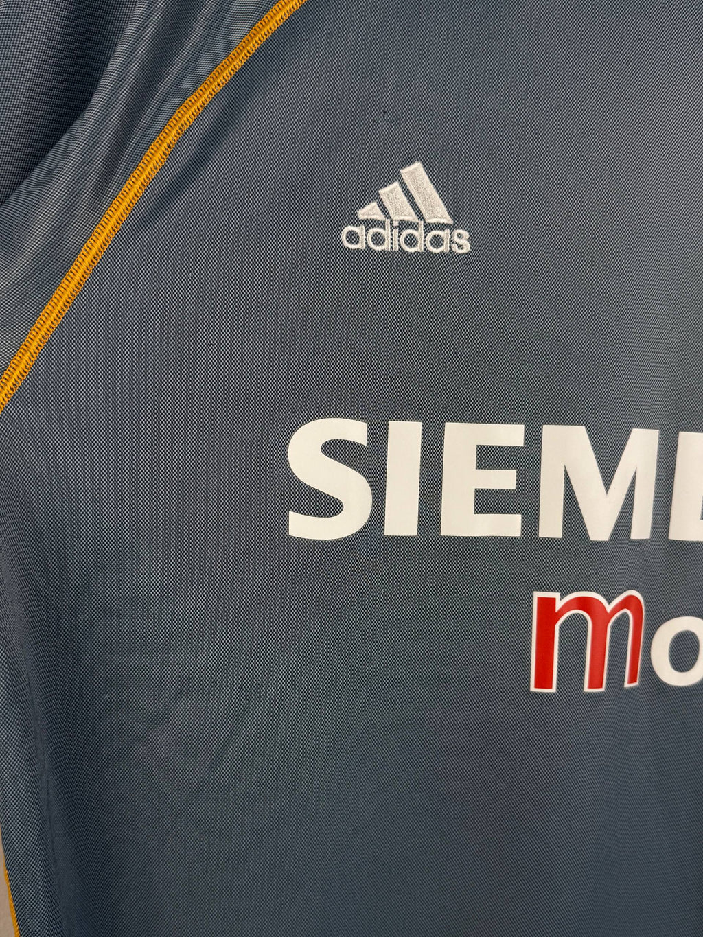REAL MADRID 2003/2004 THIRD SHIRT #23 BECKHAM [L]