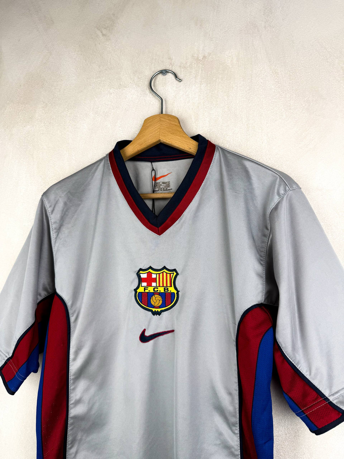 BARCELONA 1999/2001 AWAY SHIRT [S]