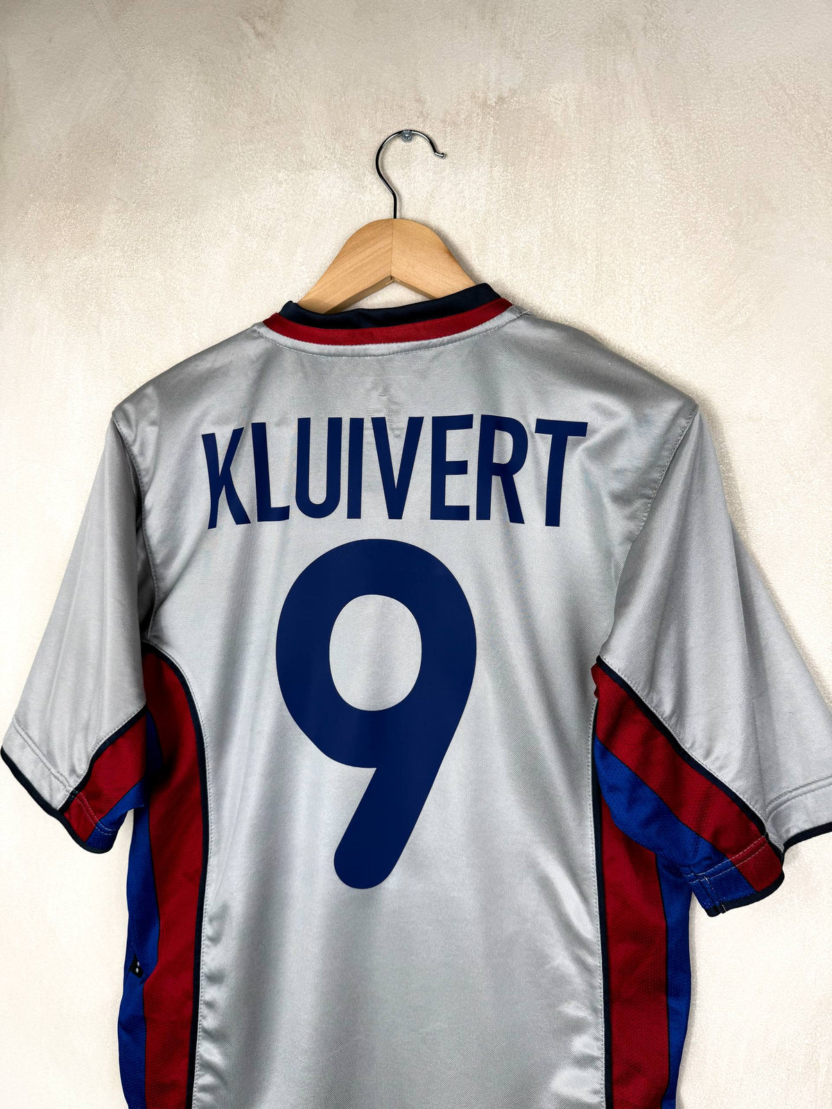 BARCELONA 1999/2001 AWAY SHIRT #9 KLUIVERT [S]