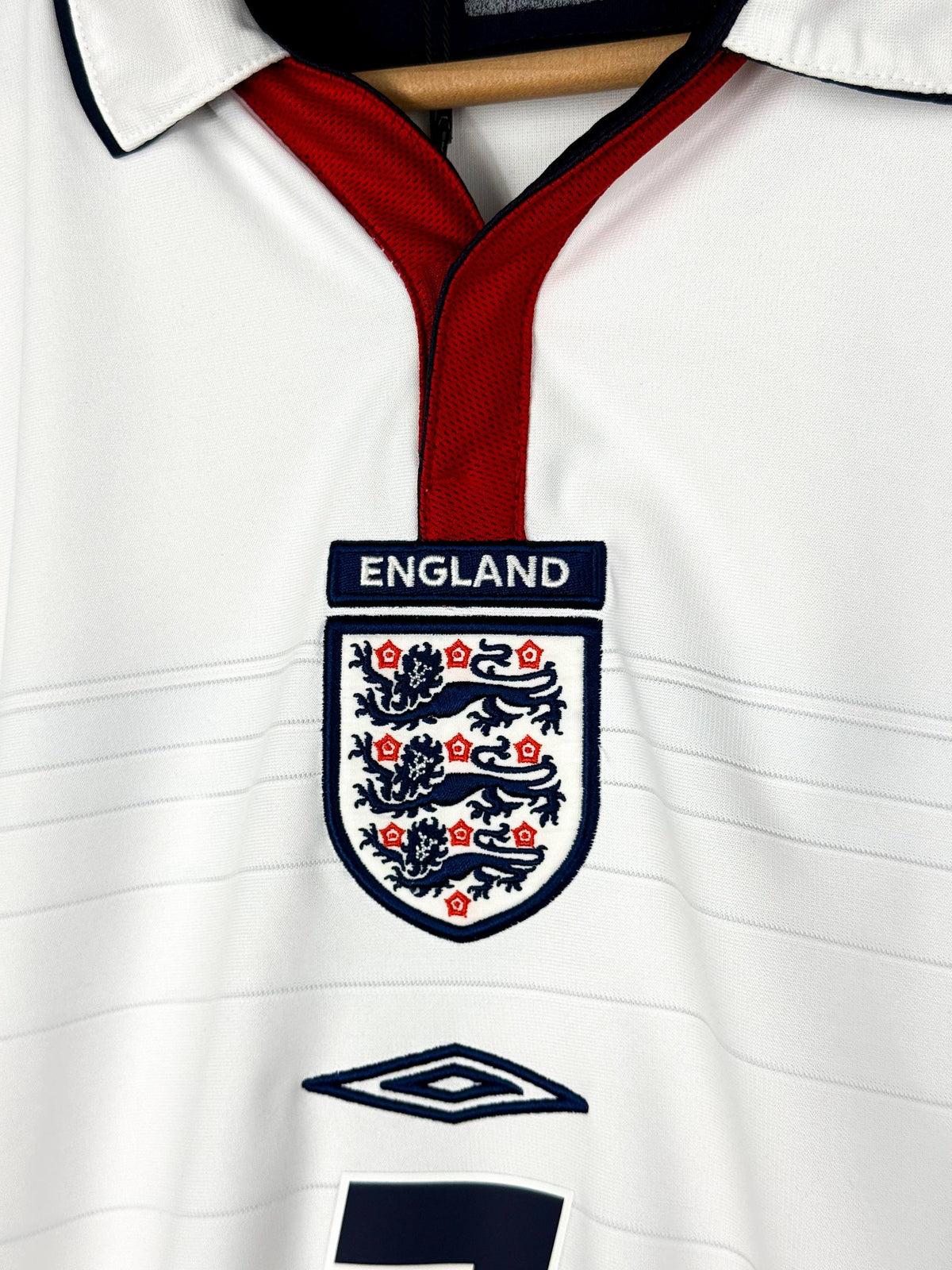 ENGLAND 2003/2005 HOME SHIRT #7 BECKHAM [XL]