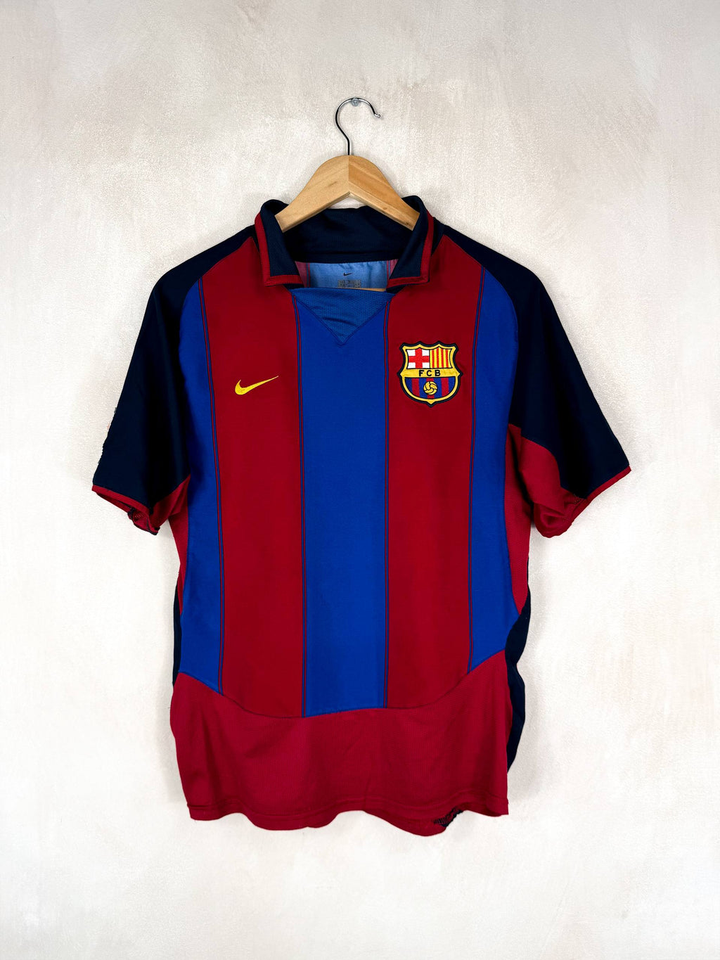 BARCELONA 2003/2004 HOME SHIRT #10 RONALDINHO [S]
