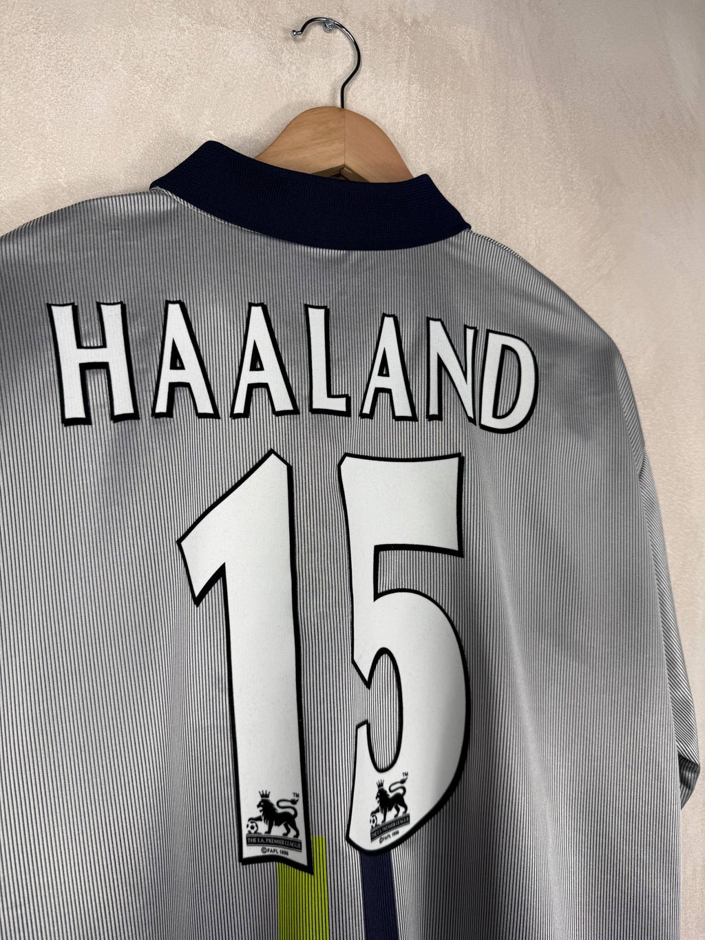 MANCHESTER CITY 2000/2002 AWAY SHIRT #15 HAALAND [XL]