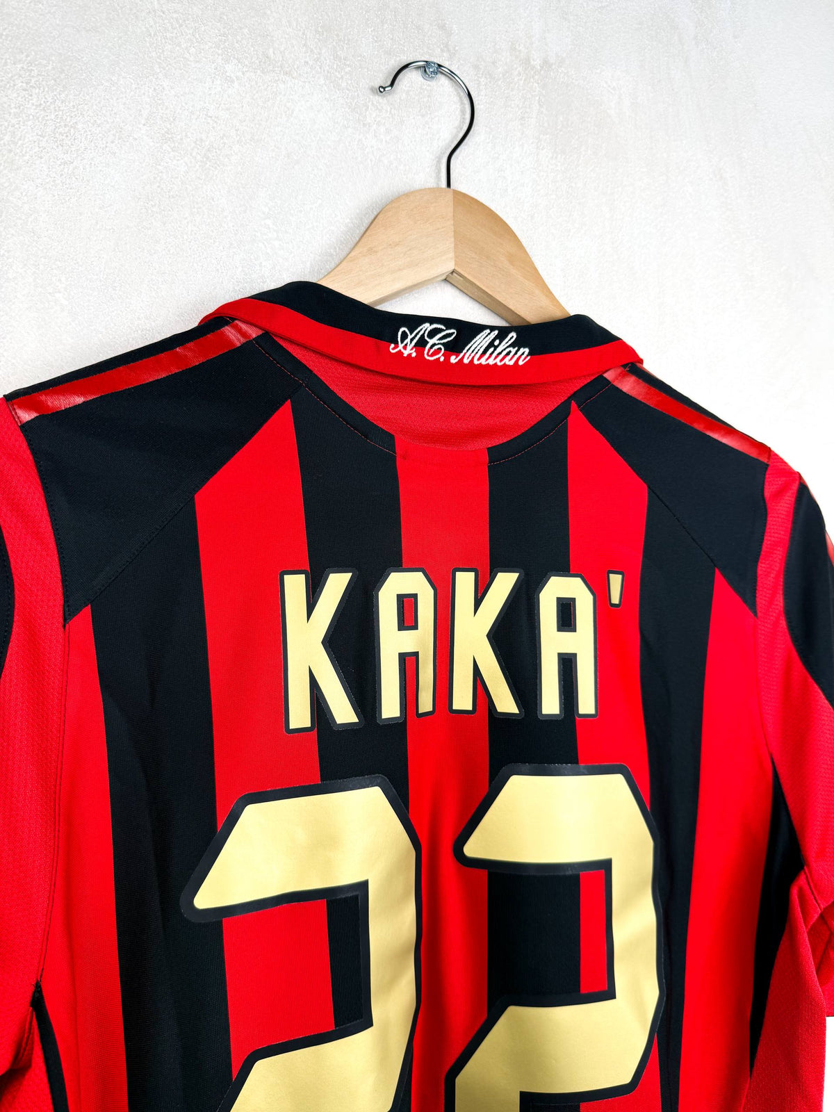 AC MILAN 2005/2006 HOME SHIRT #22 KAKA [S]